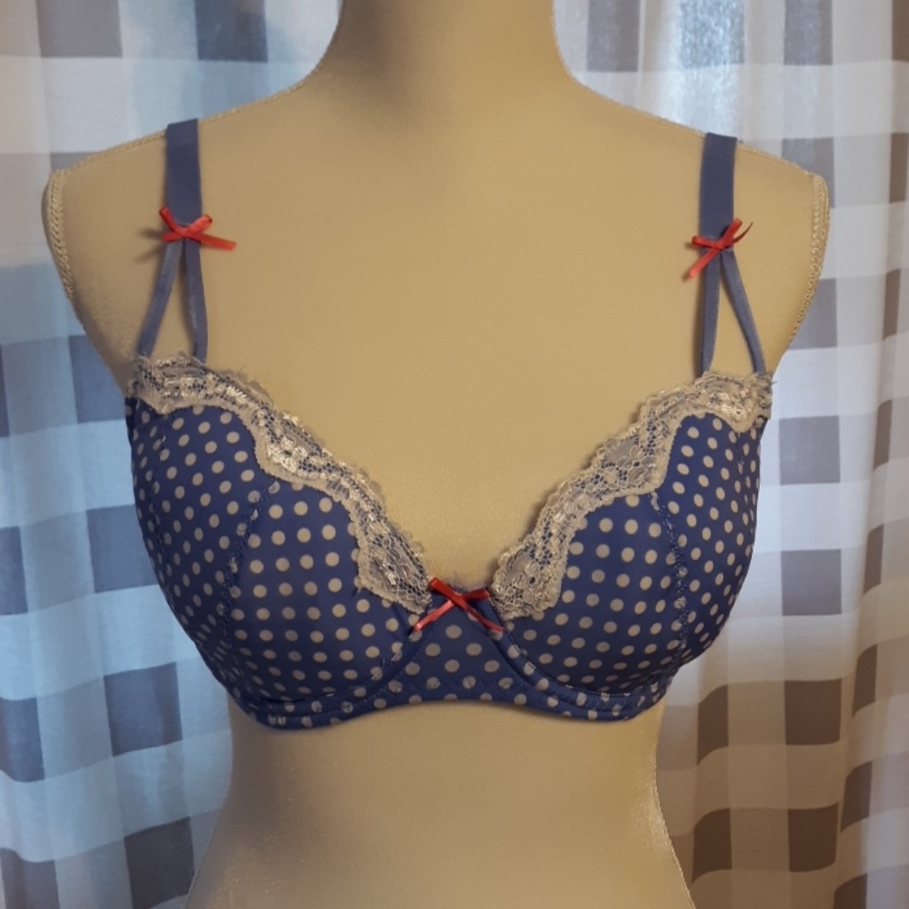 Betsey Johnson bra